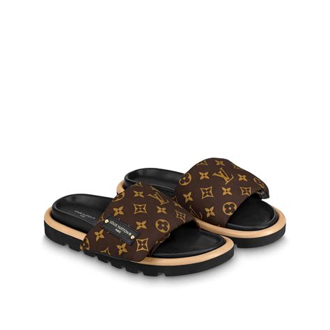 louis vuitton pool slides